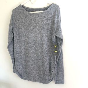 Old Navy Active Long-Sleeve Tee | XS Maternity